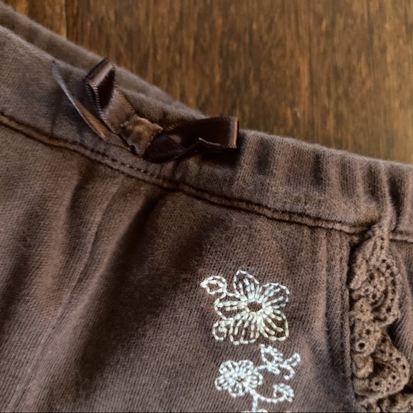 Baby Gap Sweater + Pants Set - Picture 4 of 5